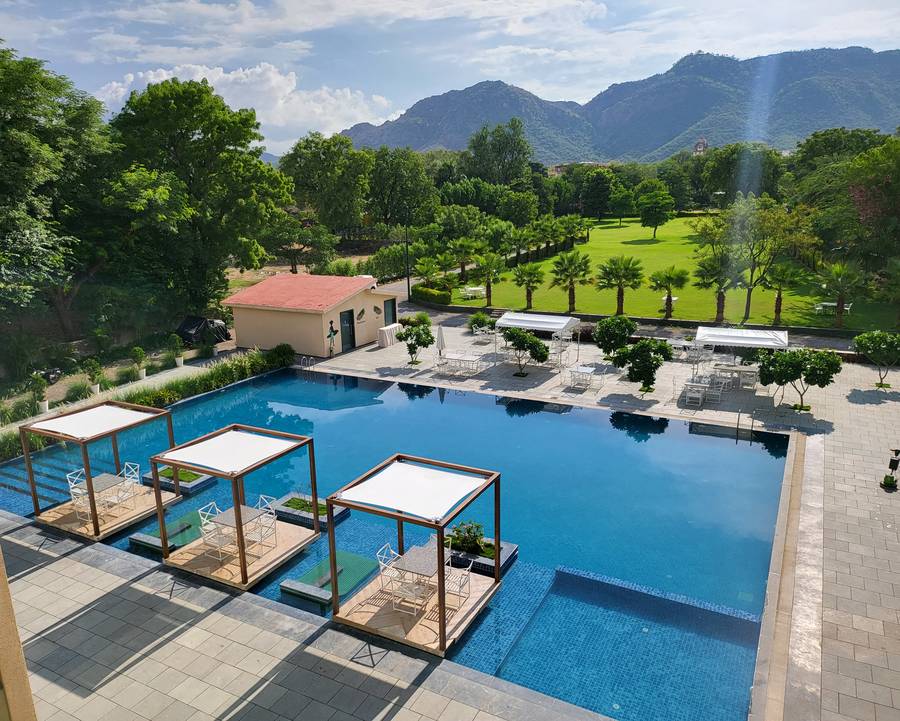 villa le palms a luxury resort in udaipur