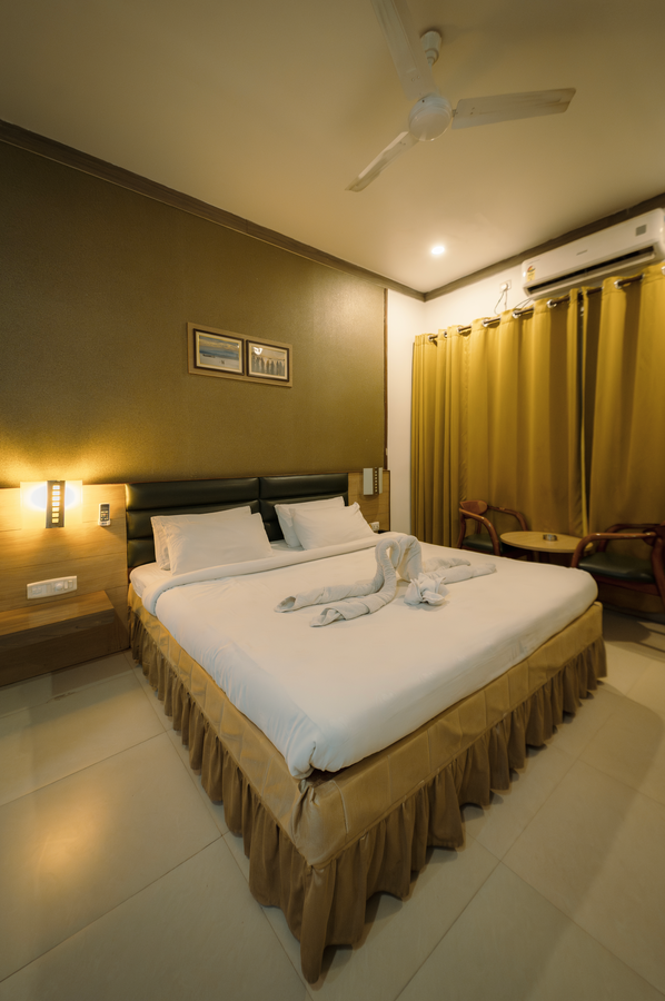 aarian woods boutique resort