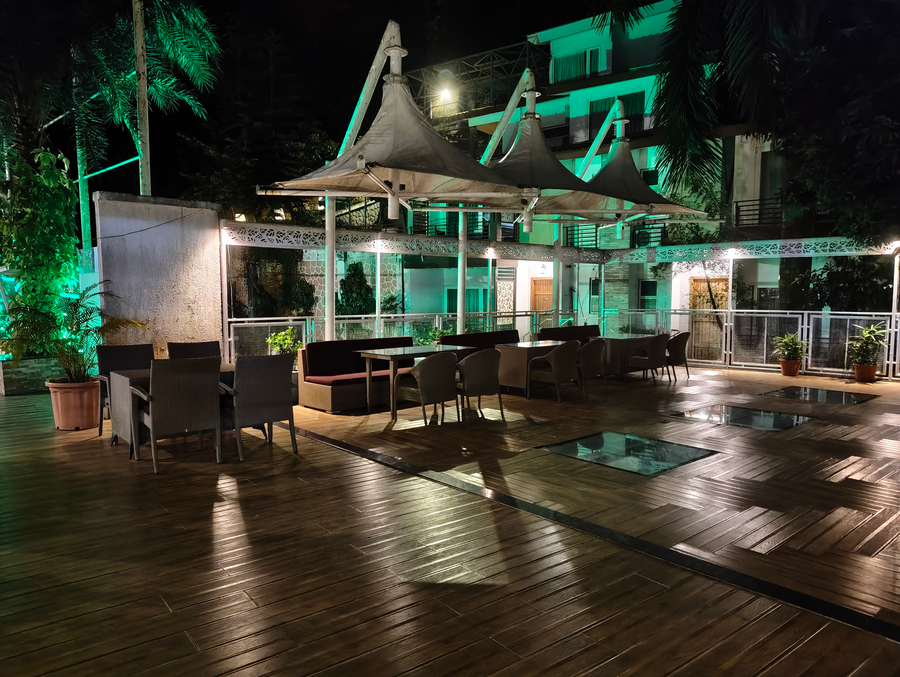 aarian woods boutique resort
