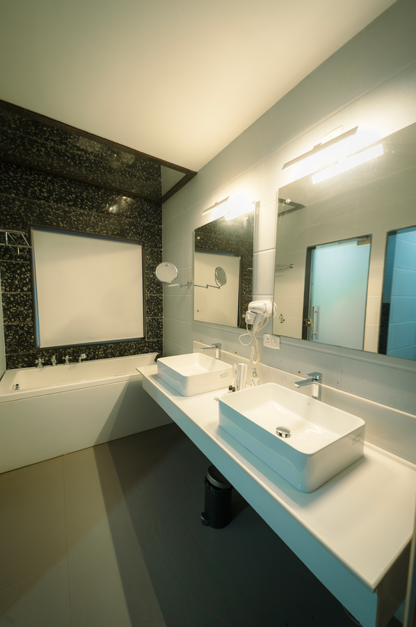 aarian woods boutique resort