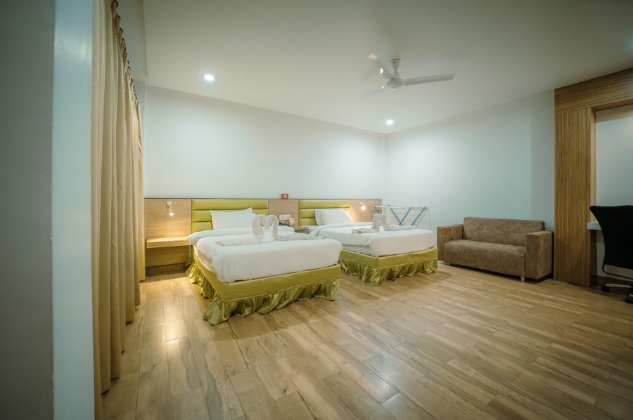 aarian woods boutique resort