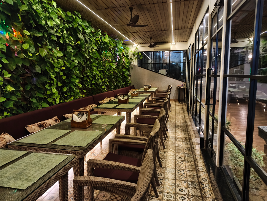 aarian woods boutique resort