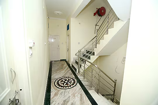 Hotel Madhusudan,Laxman Jhula,3 star