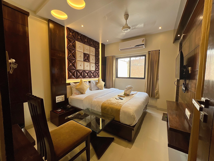 Hotel Rest Inn,Gujarat>>Surat,3 star