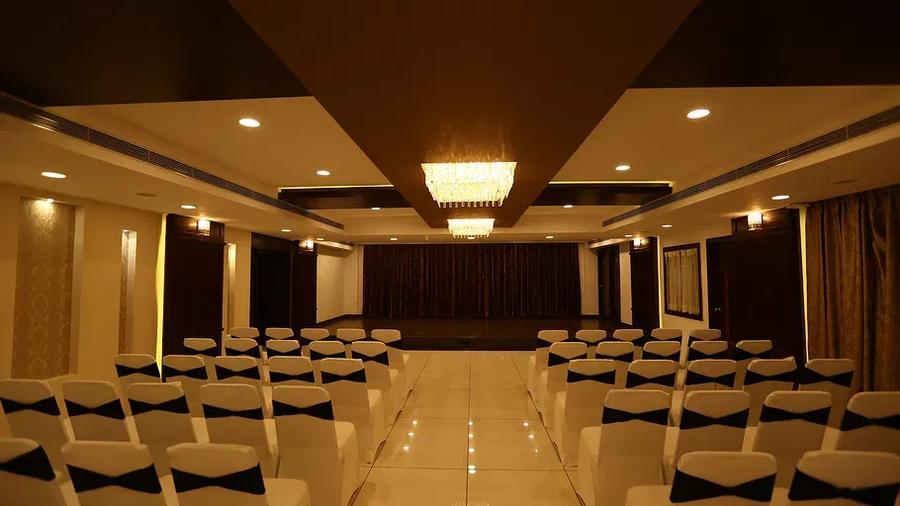 west fort hotel