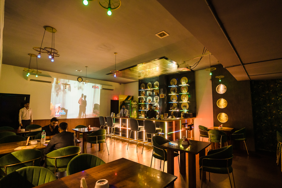 aroma residency