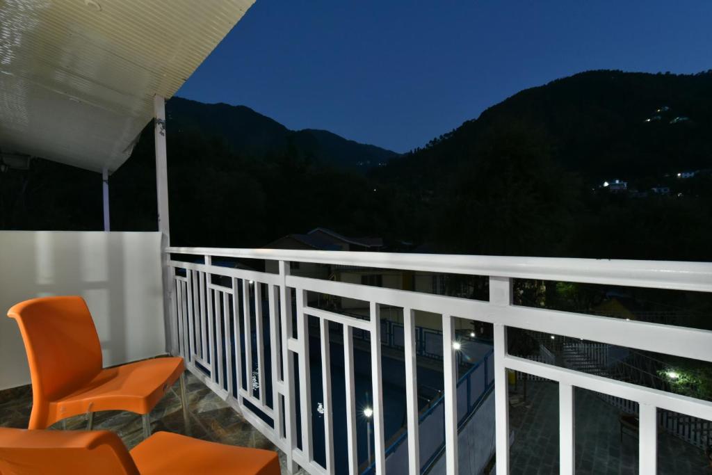 Pax Hotel Rock Villa With Swimming Pool,Dehra,3 star