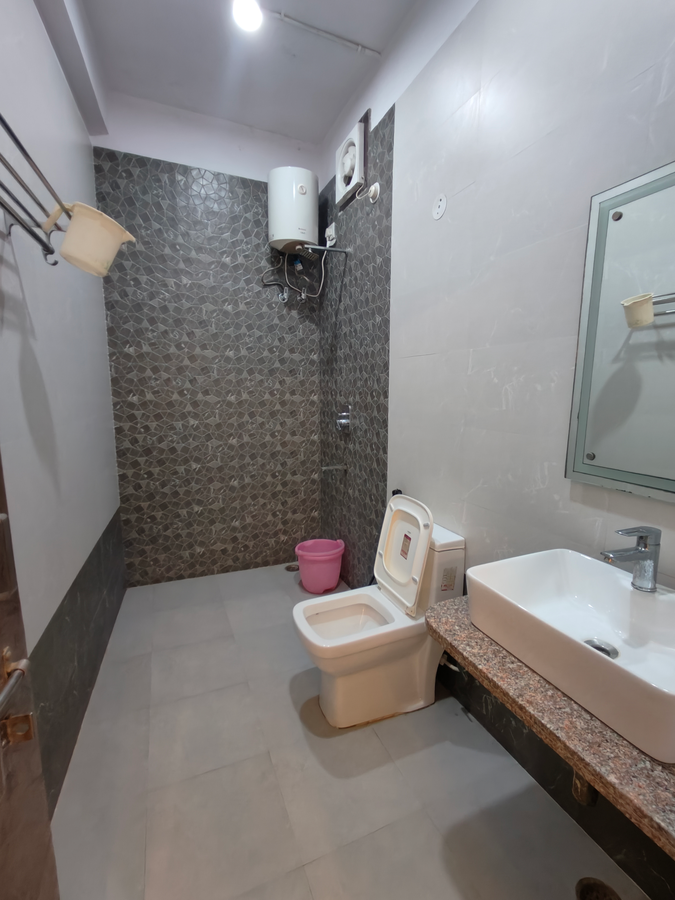 hotel sarwan
