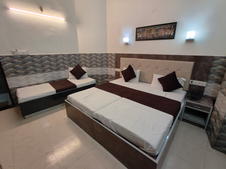 hotel sarwan