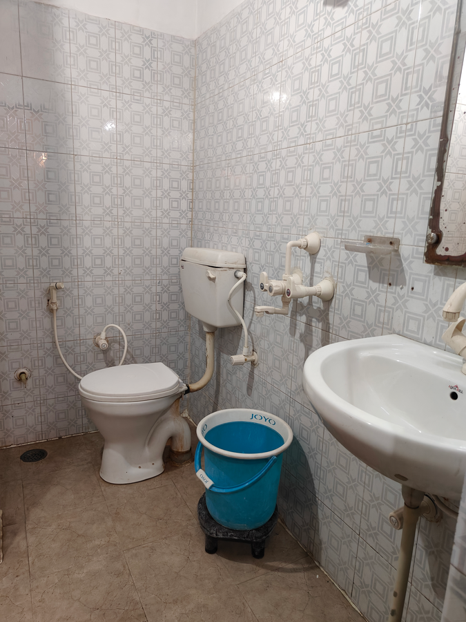 hotel sarwan