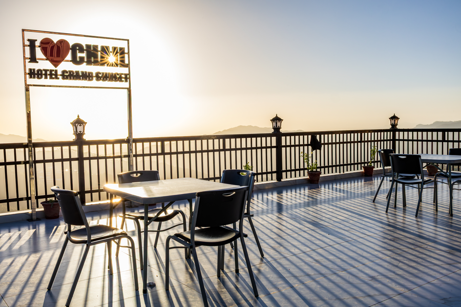 hotel grand sunset