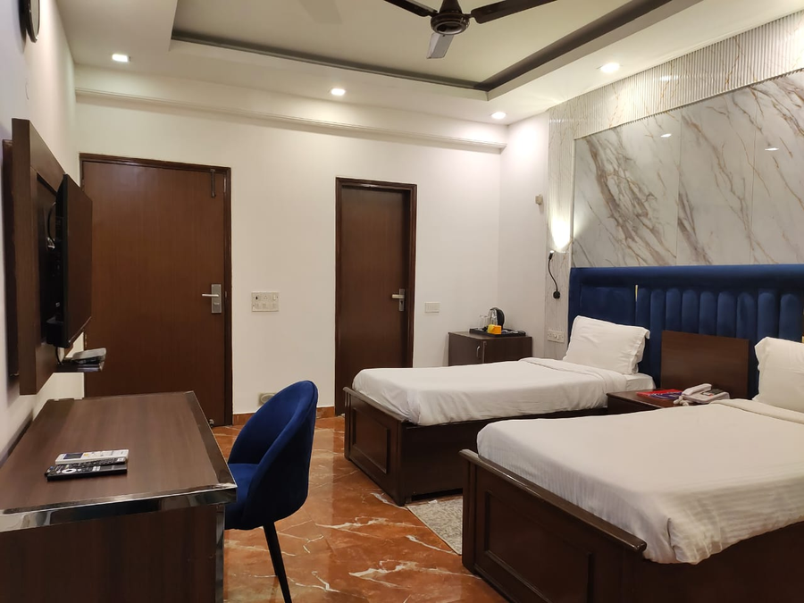hotel shyama international