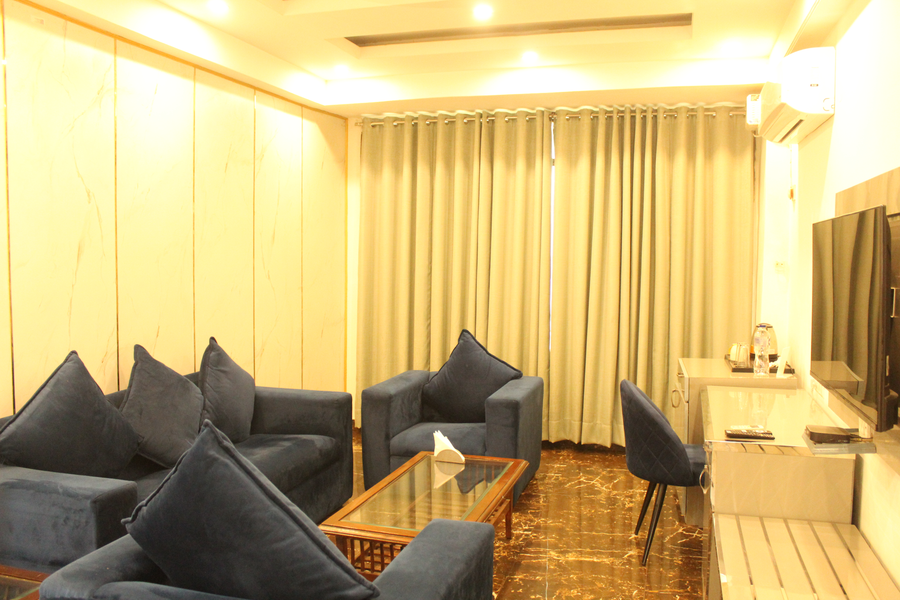 hotel shyama international