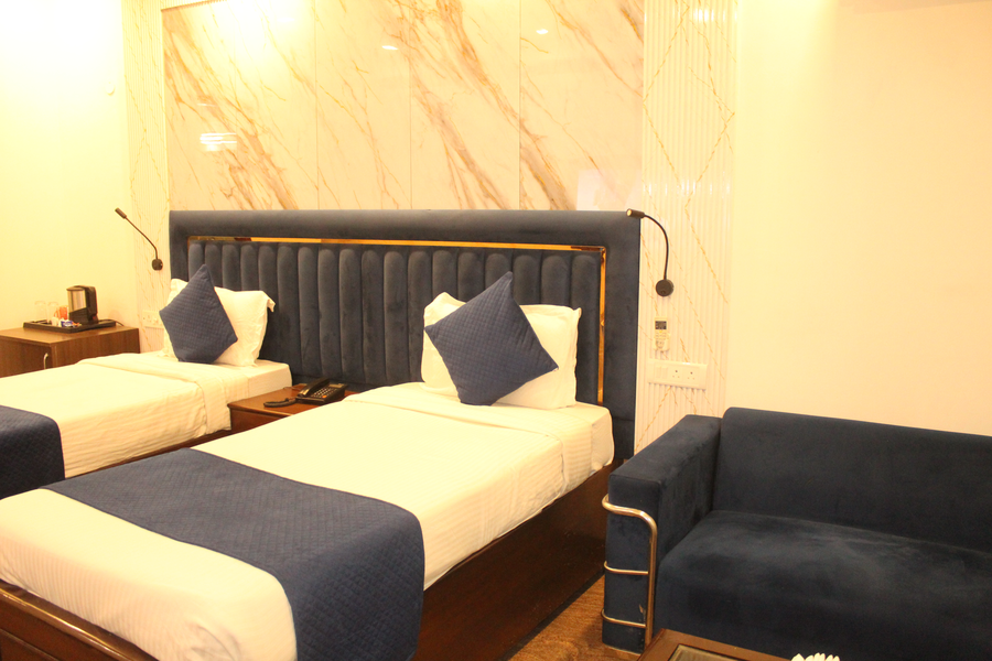 hotel shyama international
