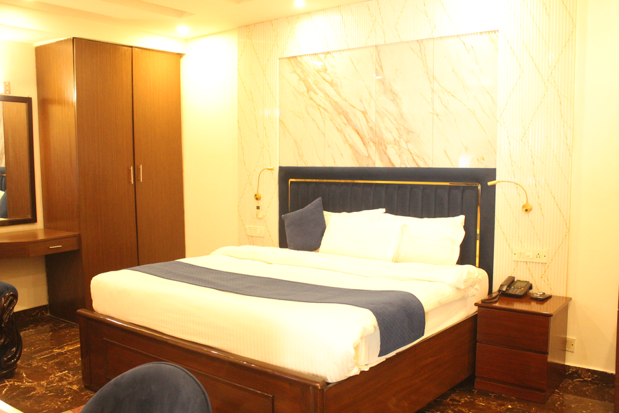 hotel shyama international