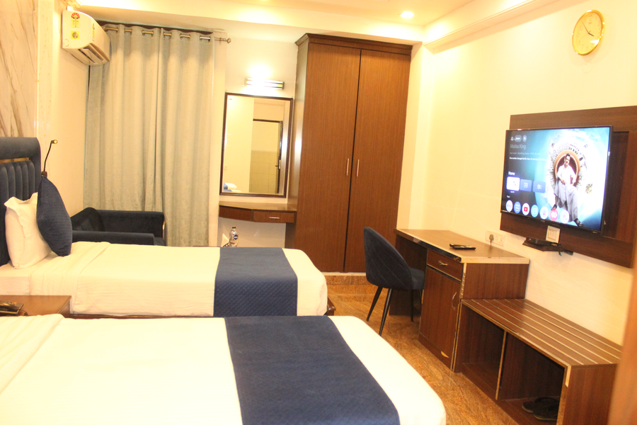 hotel shyama international