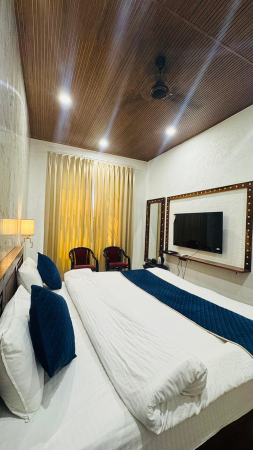 hotel shivjot