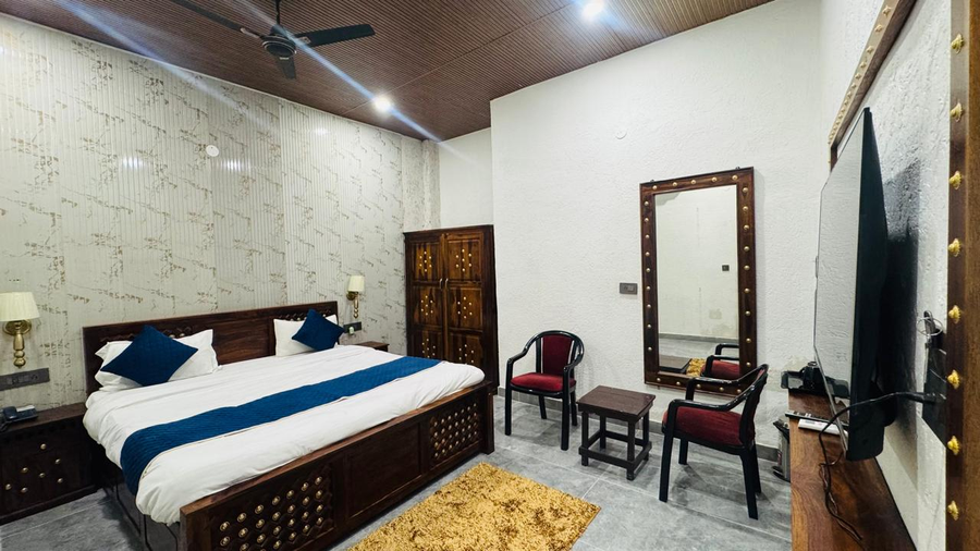 hotel shivjot