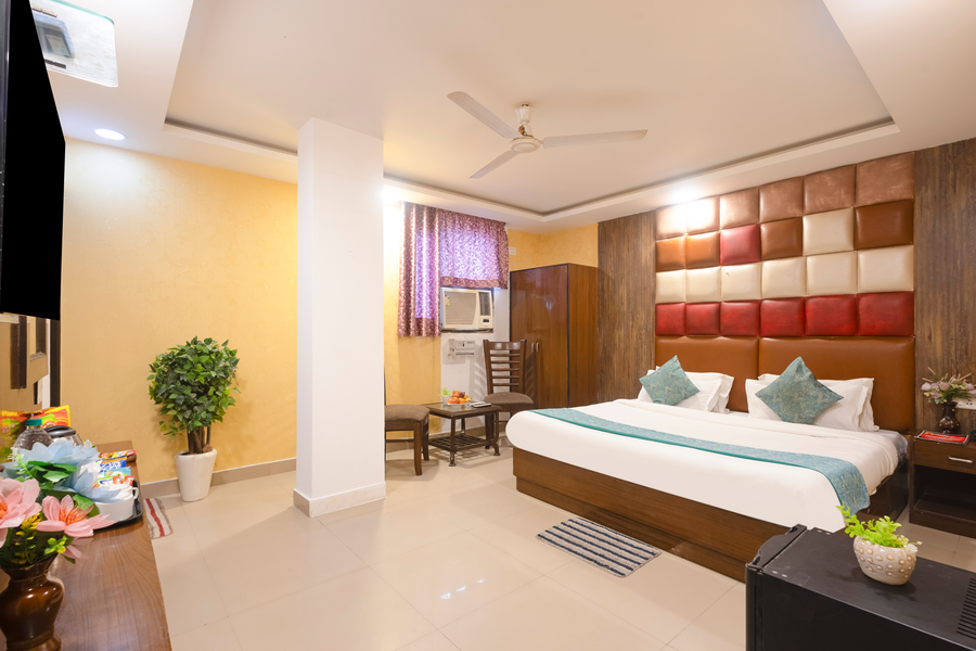 hotel krone delhi near igi airport by rmaap group