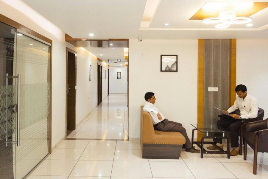 hotel royal shelter