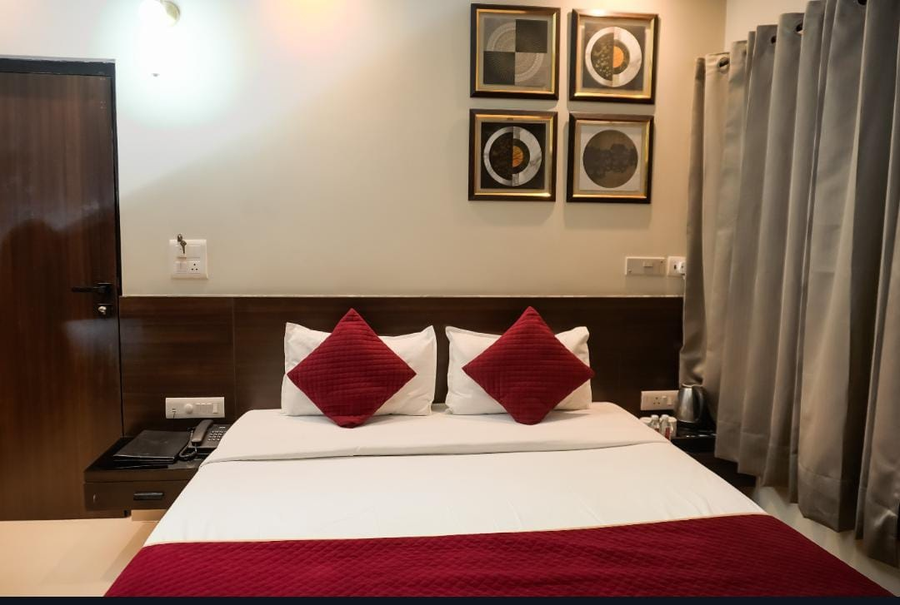 hotel shelter