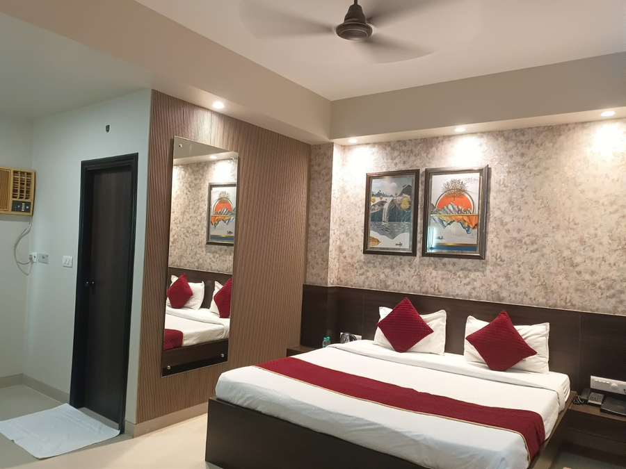 hotel shelter