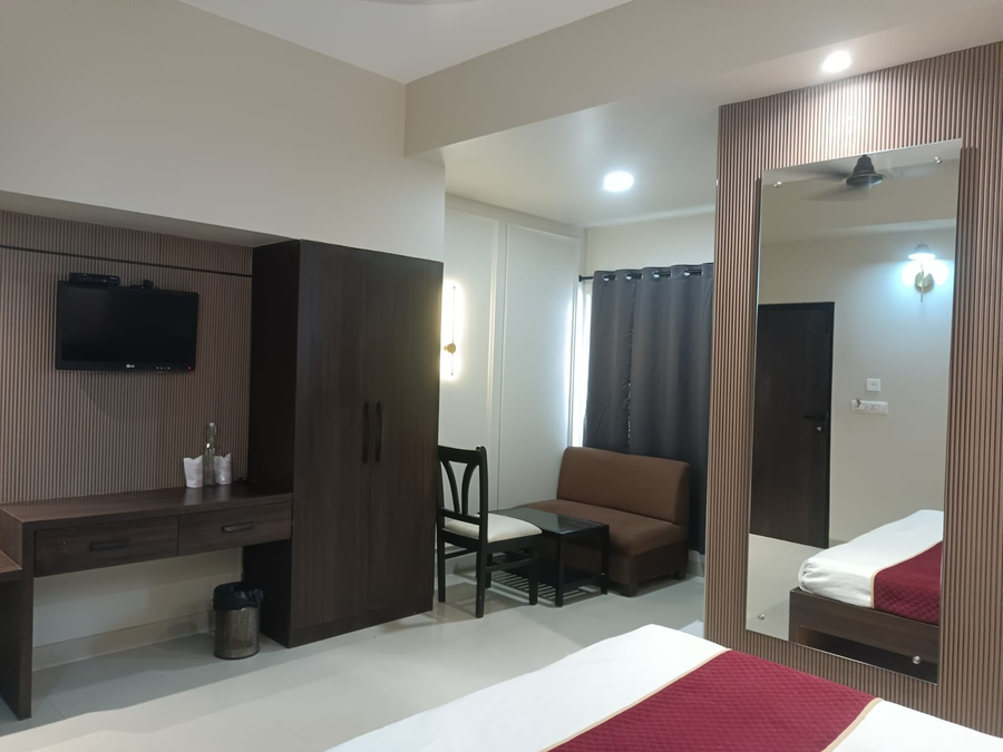 hotel shelter