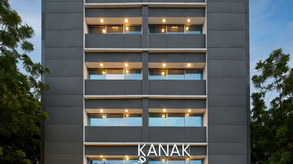 Kanak Beacon Hotel - Ashram Road, Ahmedabad