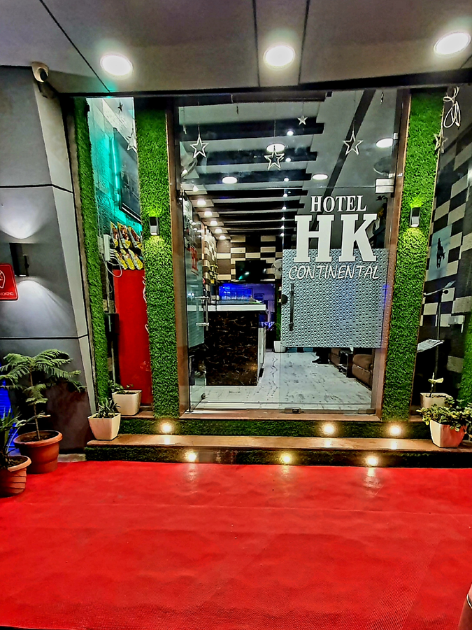 hotel h k continental