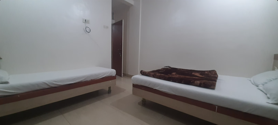 hotel dwarka nilayam