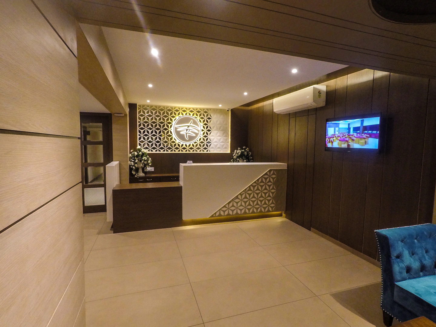 Rudra Shelter Business Hotel,Vasai,3 star