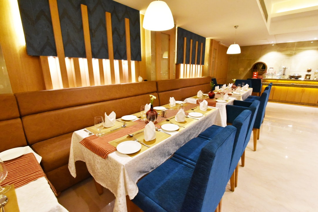 Hotel Dnr Pride,Sant Nagar ,3 star