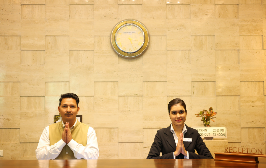 hotel saket 27
