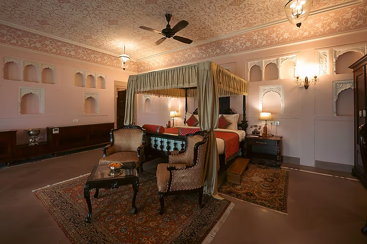 brijrama palace varanasi by the ganges