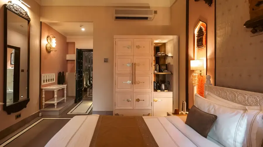 brijrama palace varanasi by the ganges