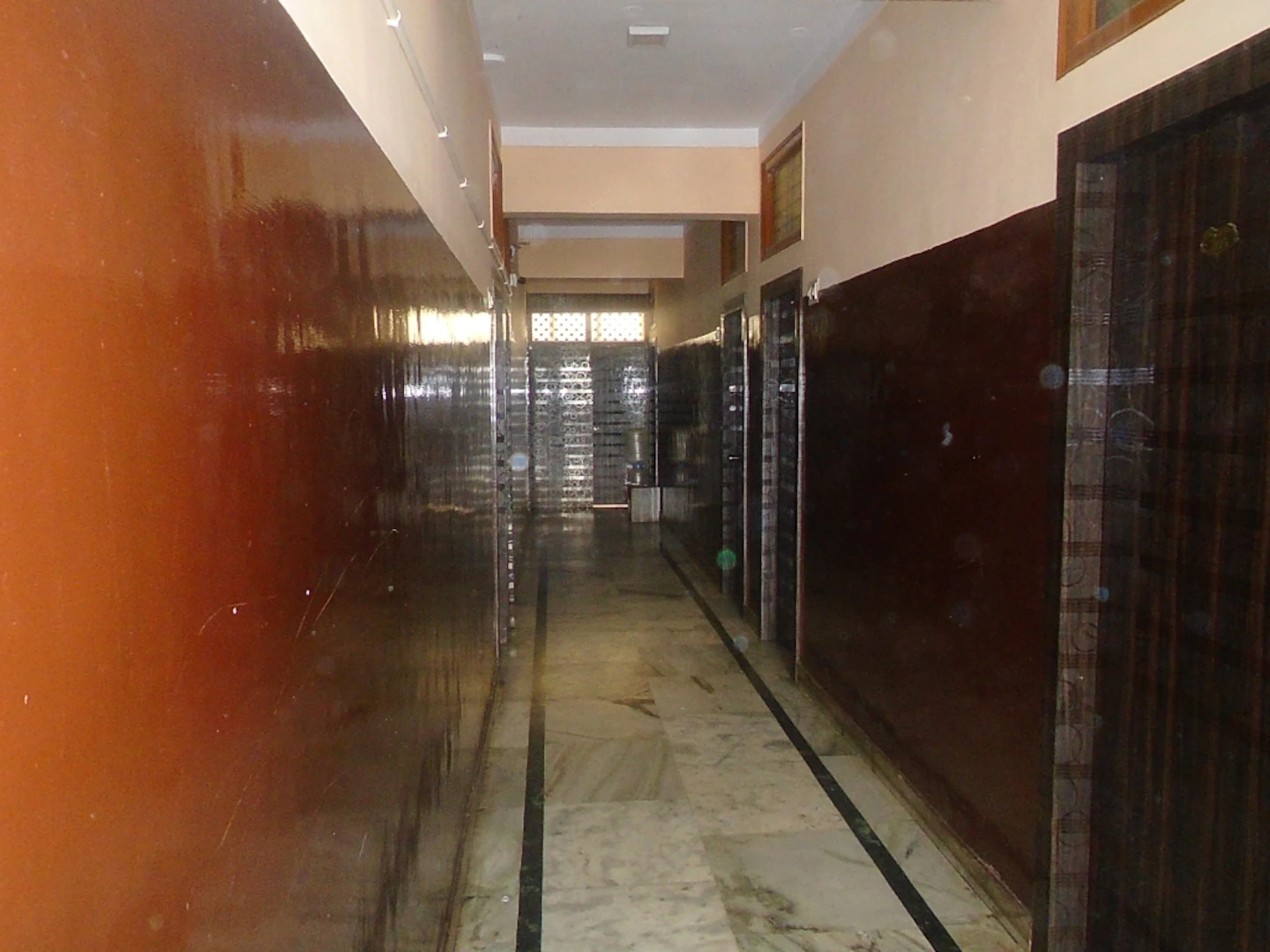 Sai Residency,Mysore>>Mandya,2.5 star