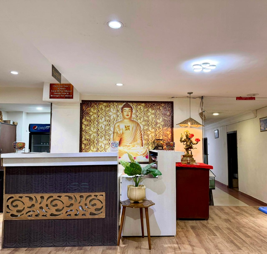 hotel deendayal