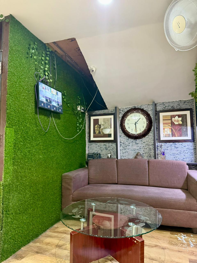 hotel deendayal