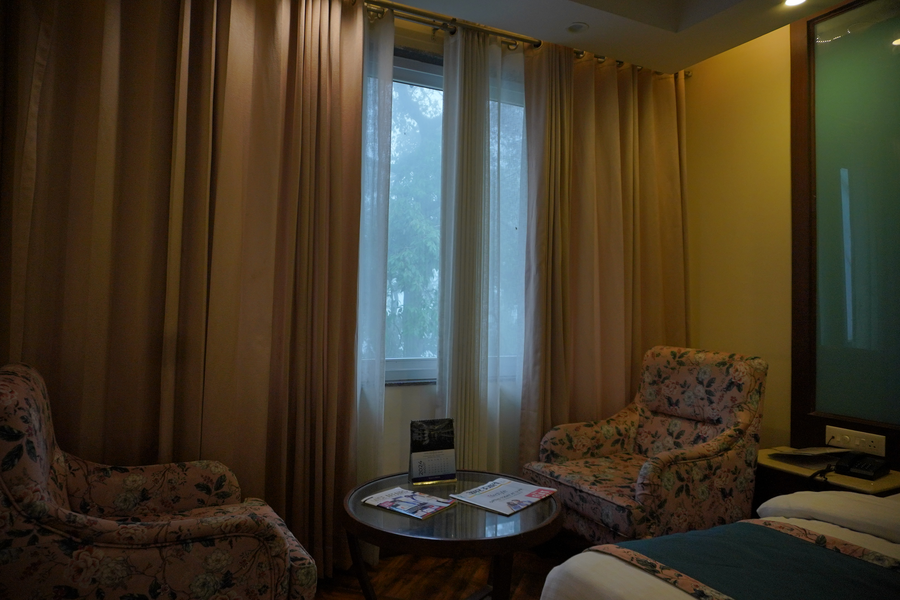 the kenilworth mussoorie by stotrak on mall road with on site parking