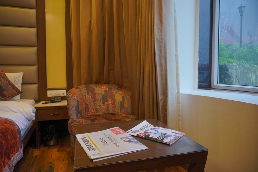 the kenilworth mussoorie by stotrak on mall road with on site parking