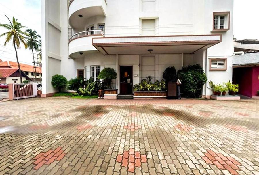 Grand Hotel,Near Cochin South Train Station,4 star