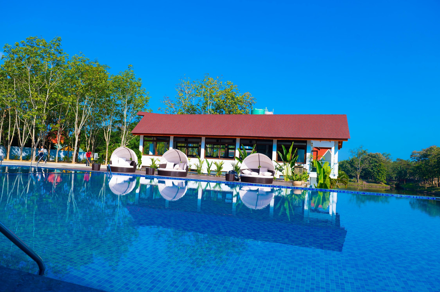 noune resort