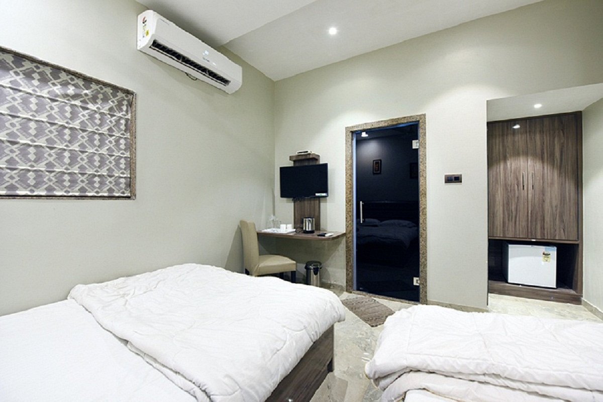hotel afreen