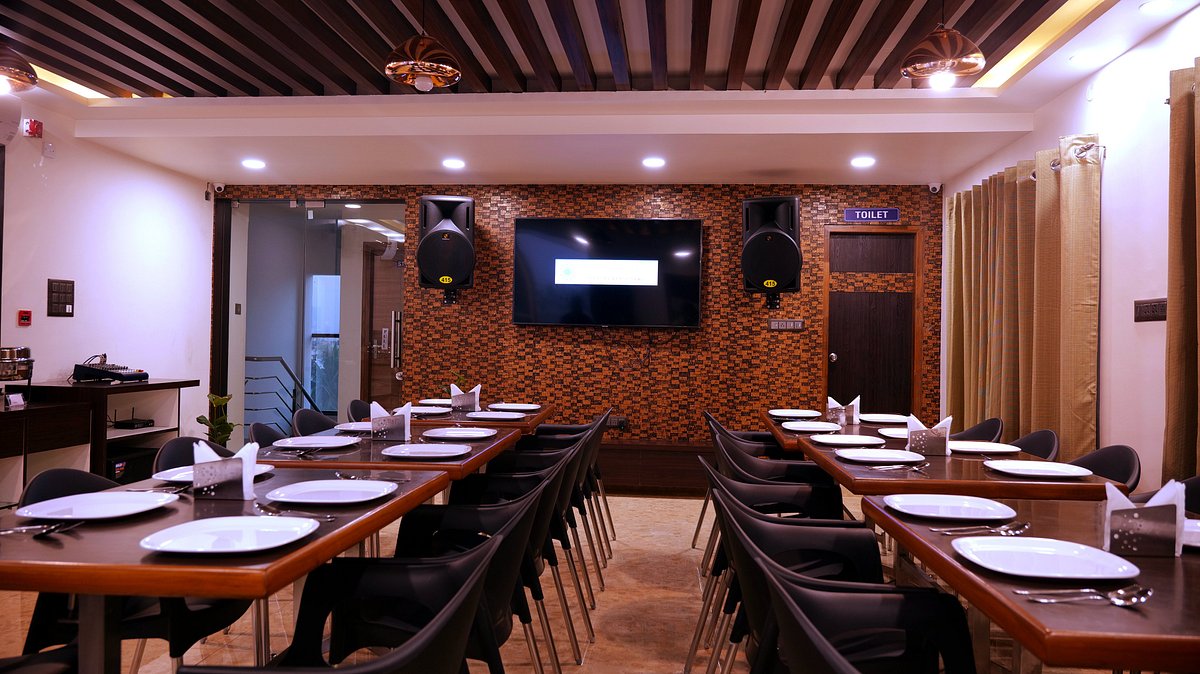 The Ventura Grand Hotel,T Dasarahalli,3 star