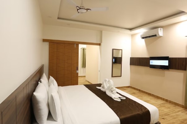 the ventura grand hotel