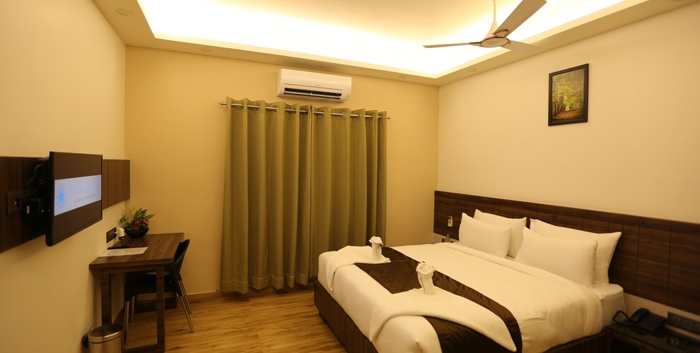 the ventura grand hotel