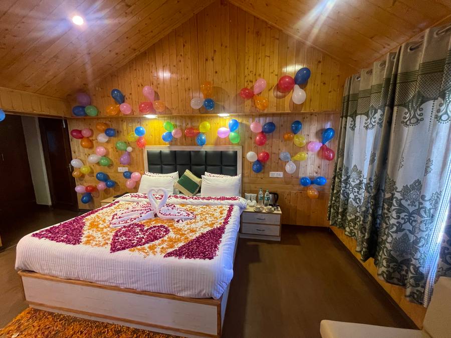 hotel himalayan escape