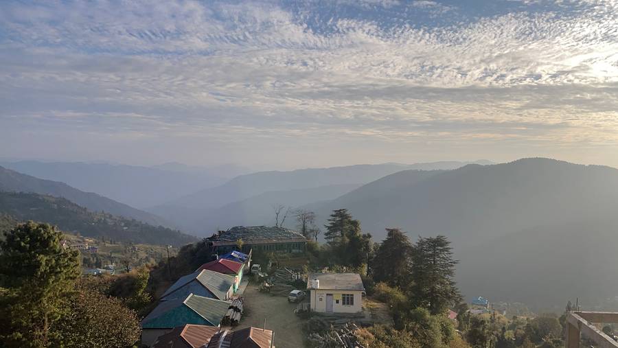 hotel himalayan escape