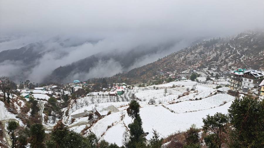 hotel himalayan escape