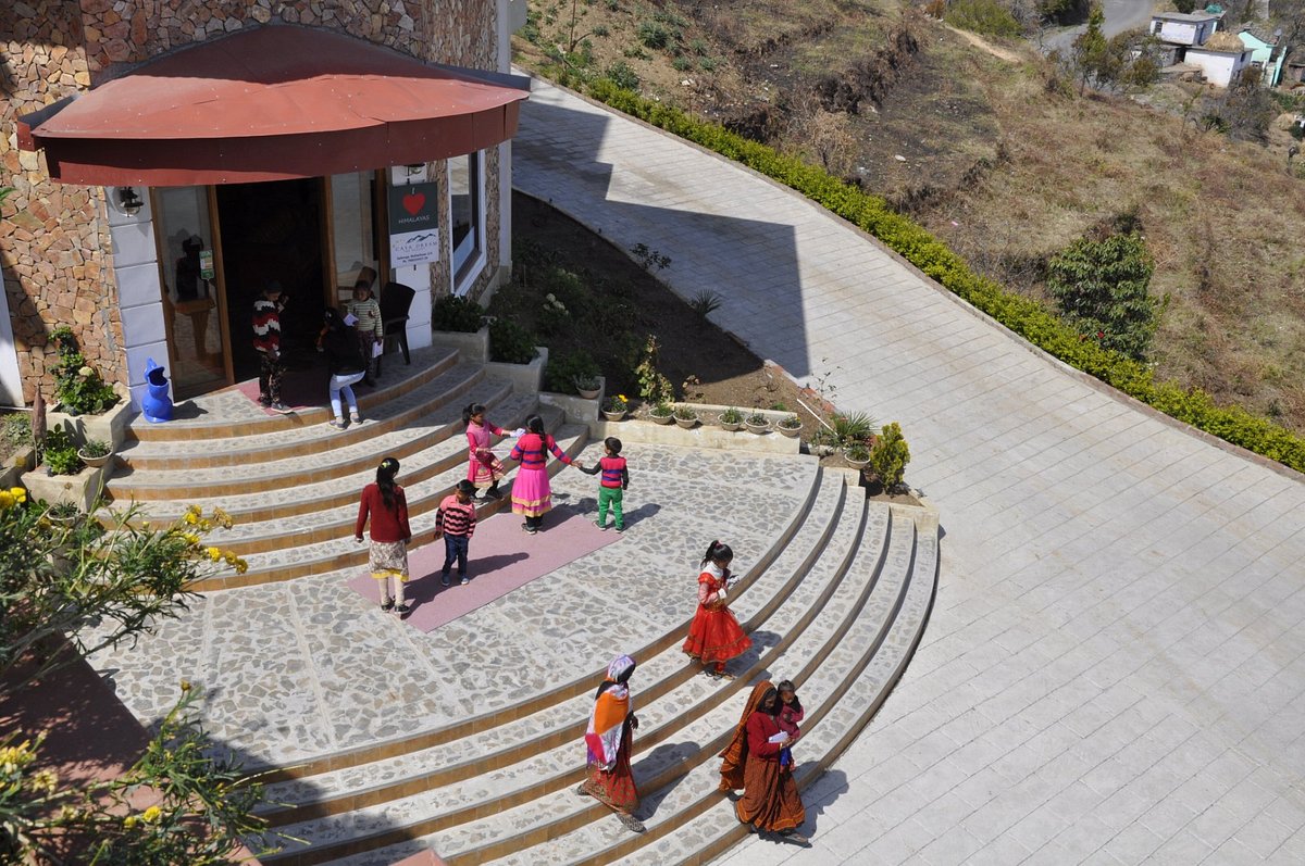 Casa Dream The Resort,Bhowali-Ramgarh-Mukteshwar Rd,4 star